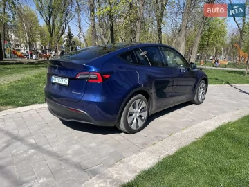 Авто Tesla Model Y 2020 № 7612675
