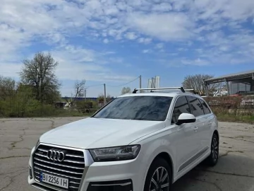 Авто Audi Q7 2016 № 7612689