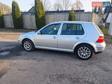 Авто Volkswagen Golf 2003 № 7612731