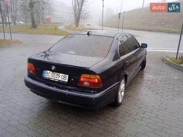 Авто BMW 5 Series 2001 № 7612743