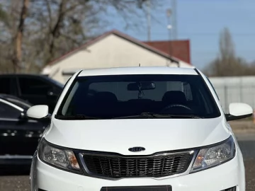 Авто KIA Rio 2012 № 7612811