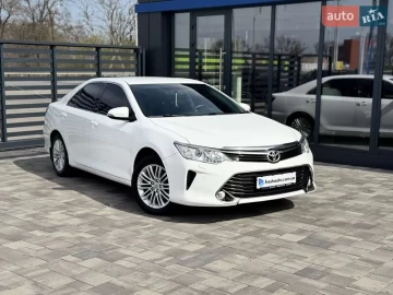 Авто Toyota Camry 2016 № 7612953