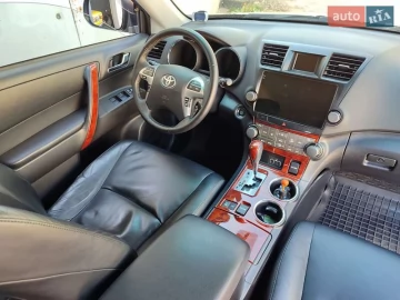 Авто Toyota Highlander 2011 № 7612962