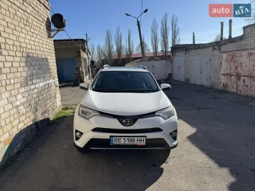 Авто Toyota Rav4 2017 № 7612976
