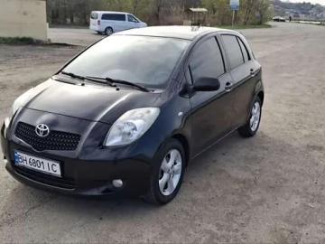 Авто Toyota Yaris 2007 № 7613081