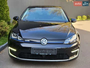 Авто Volkswagen E-Golf 2015 № 7613142