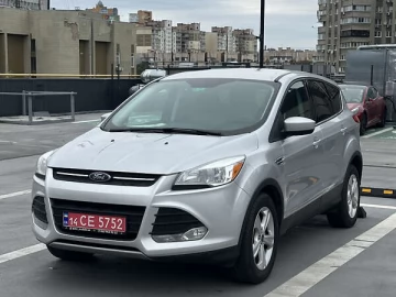 Авто Ford Escape 2015 № 7613167