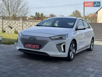 Авто Hyundai Ioniq 2018 № 7613172