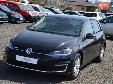Авто Volkswagen E-Golf 2018 № 7613182