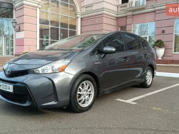 Авто Toyota Prius V 2015 № 7613193