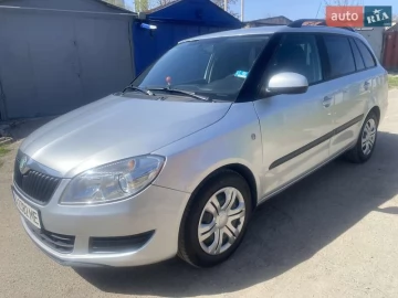 Авто Skoda Fabia 2010 № 7613444