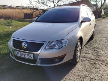 Авто Volkswagen Passat 2010 № 7613497