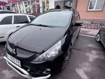 Авто Mitsubishi Grandis 2007 № 7613505