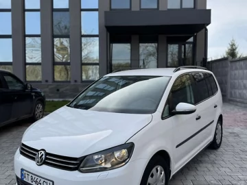 Авто Volkswagen Touran 2012 № 7613512