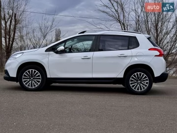 Авто Peugeot 2008 2017 № 7613523