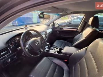 Авто Volkswagen Touareg 2012 № 7613642
