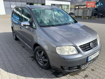 Авто Volkswagen Touran 2005 № 7613780