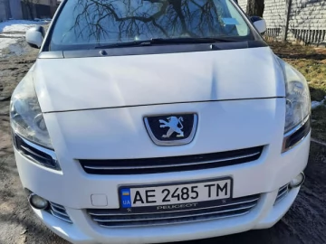 Авто Peugeot 5008 2012 № 7613841