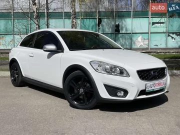 Авто Volvo C30 2012 № 7613871