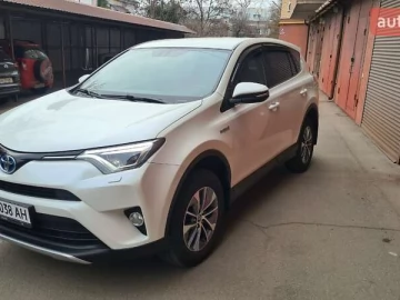Авто Toyota Rav4 2017 № 7614050