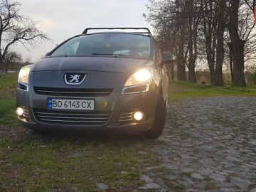 Авто Peugeot 5008 2010 № 7614196