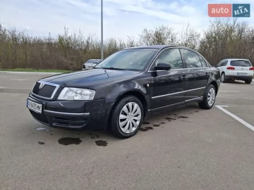 Авто Skoda Superb 2002 № 7614353