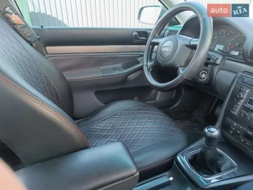 Авто Audi A4 2000 № 7614424