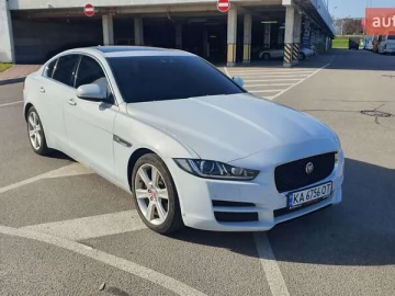 Авто Jaguar Xe 2015 № 7614493