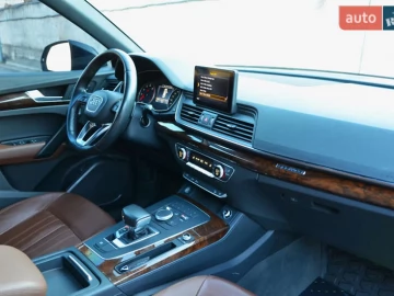 Авто Audi Q5 2017 № 7614528