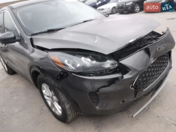 Авто Ford Escape 2020 № 7614638