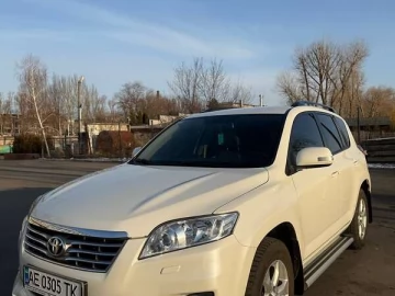 Авто Toyota Rav4 2010 № 7614666