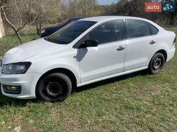 Авто Volkswagen Polo 2018 № 7614737