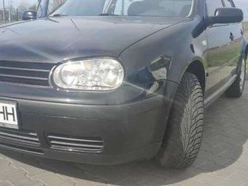 Авто Volkswagen Golf 2002 № 7614879
