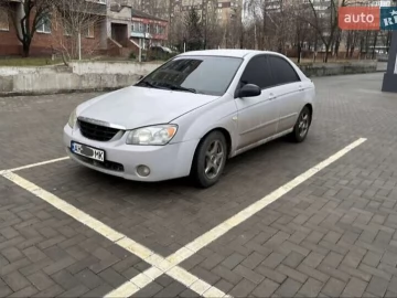 Авто KIA Cerato 2005 № 7614884