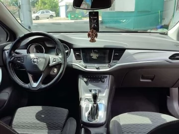 Авто Opel Astra 2017 № 7614943