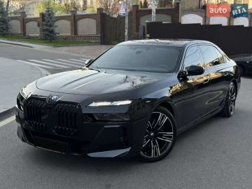 Авто BMW 7 Series 2023 № 7615030