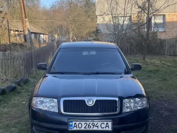 Авто Skoda Superb 2004 № 7615074