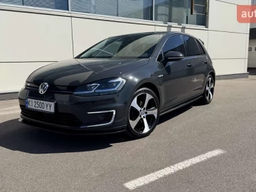 Авто Volkswagen Golf 2017 № 7615359