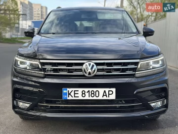 Авто Volkswagen Tiguan 2019 № 7615389