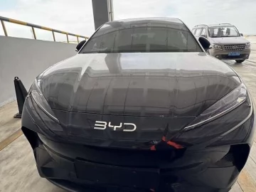 Авто BYD Sea Lion 7 2024 № 7615416