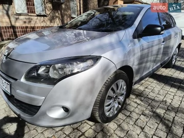 Авто Renault Megane 2011 № 7615538