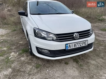 Авто Volkswagen Polo 2019 № 7615552