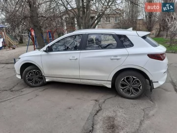 Авто BYD E2 2023 № 7615807