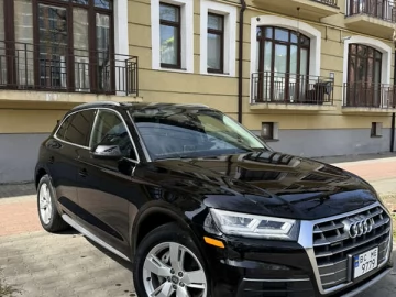 Авто Audi Q5 2018 № 7615849