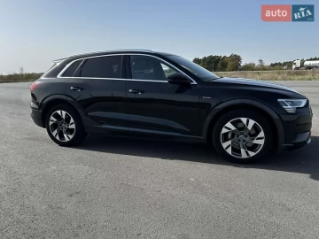 Авто Audi E-Tron 2020 № 7615860