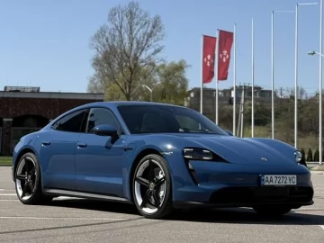 Авто Porsche Taycan 2021 № 7615872