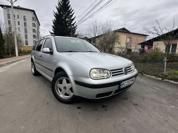 Авто Volkswagen Golf 2001 № 7615912