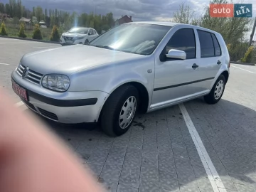 Авто Volkswagen Golf 2000 № 7616321
