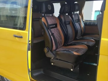 Авто Volkswagen Transporter 2006 № 7616396
