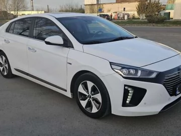 Авто Hyundai Ioniq 2017 № 7616478